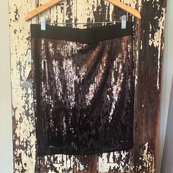 NWT Karen Kane sequined skirt in Beautiful Brown Bronze color w stretch waist. M - Picture 3 of 11